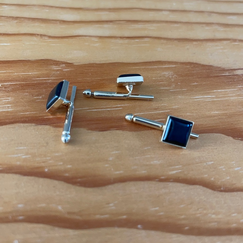 Cuff links